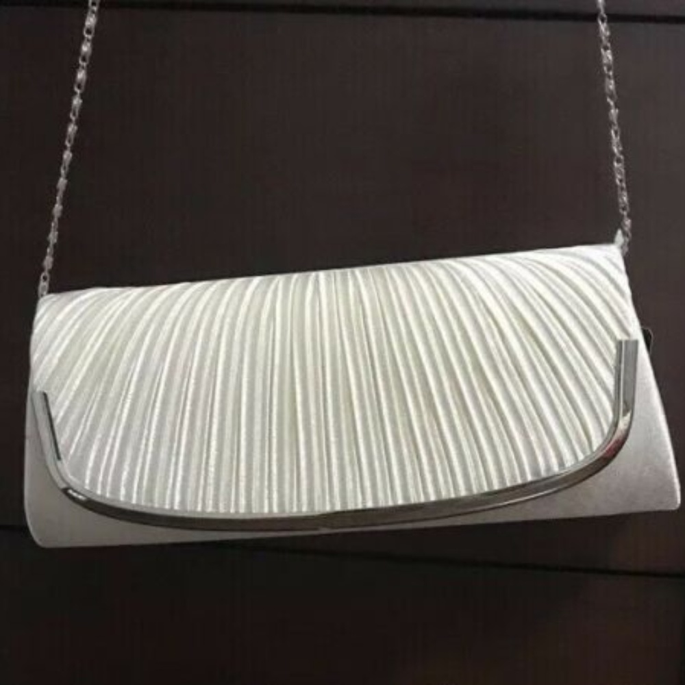 Kendal & James White Shell Purse Clutch Crossbody Summer Beach Bag